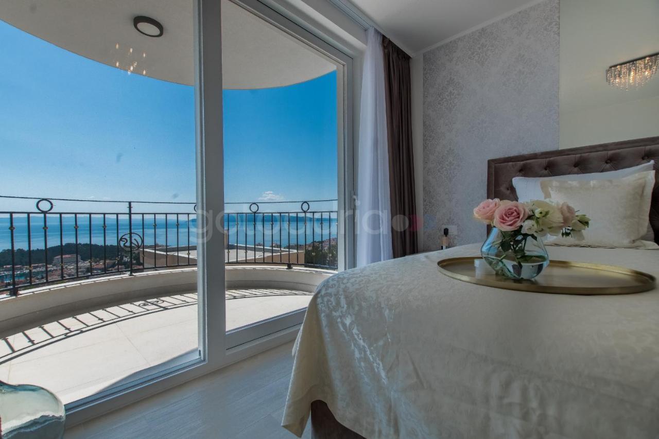Villa Smaragd - Opal - Luxury Apt With Shared Pool And Private Hot Tub Макарська Екстер'єр фото