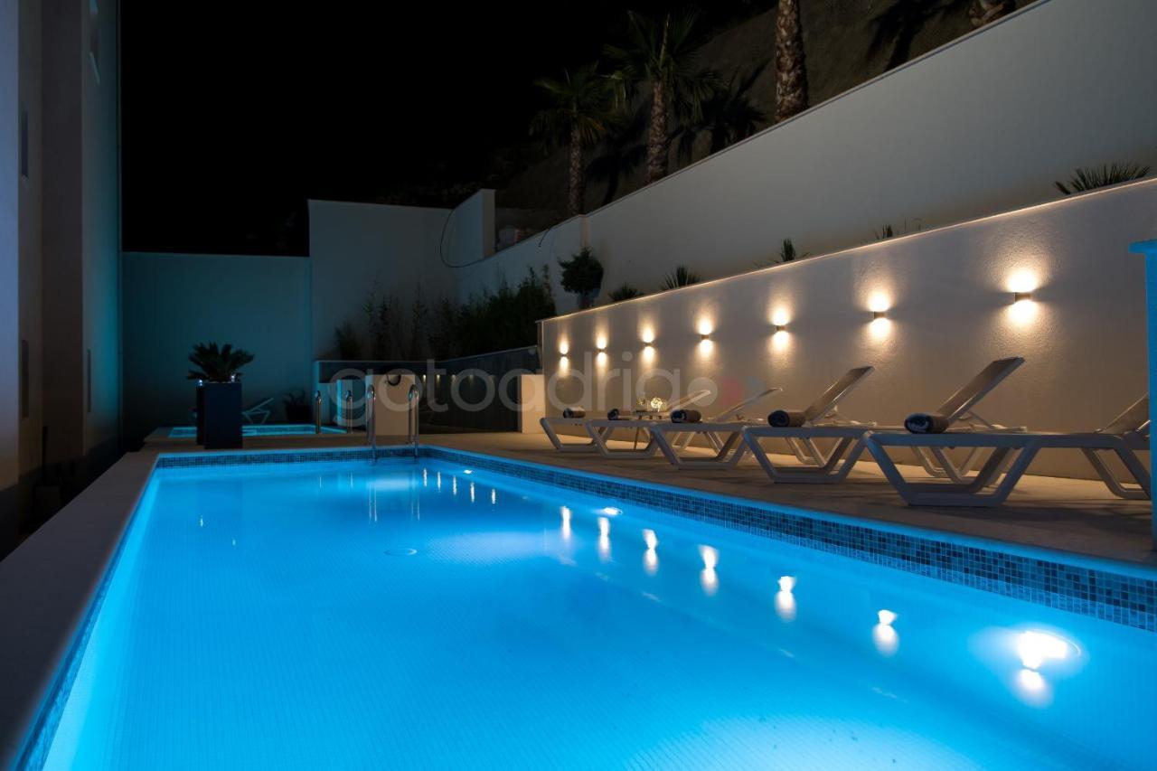 Villa Smaragd - Opal - Luxury Apt With Shared Pool And Private Hot Tub Макарська Екстер'єр фото